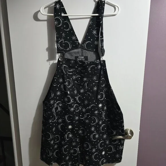 Hot Topic Plus Size Demin Short Overalls - Picture 1 of 3